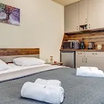 Cozy In Grand By Flat Manаger פמפורובו