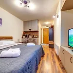 דירה Cozy In Grand By Flat Manаger
