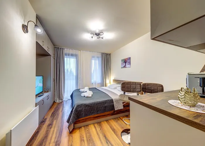 Cozy In Grand By Flat Manаger * 潘波洛沃